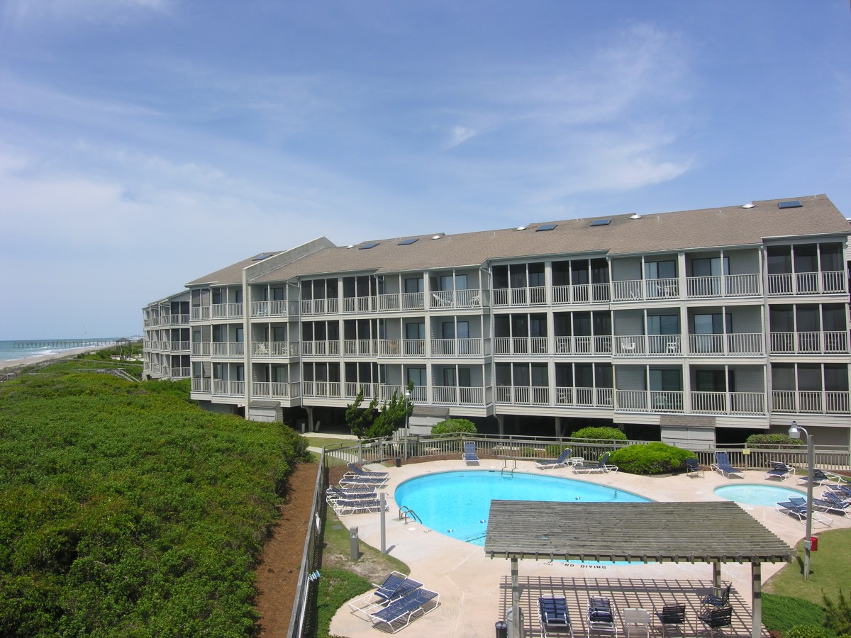 Cannon & Gruber, REALTORS-Dunescape Villas 138-1
