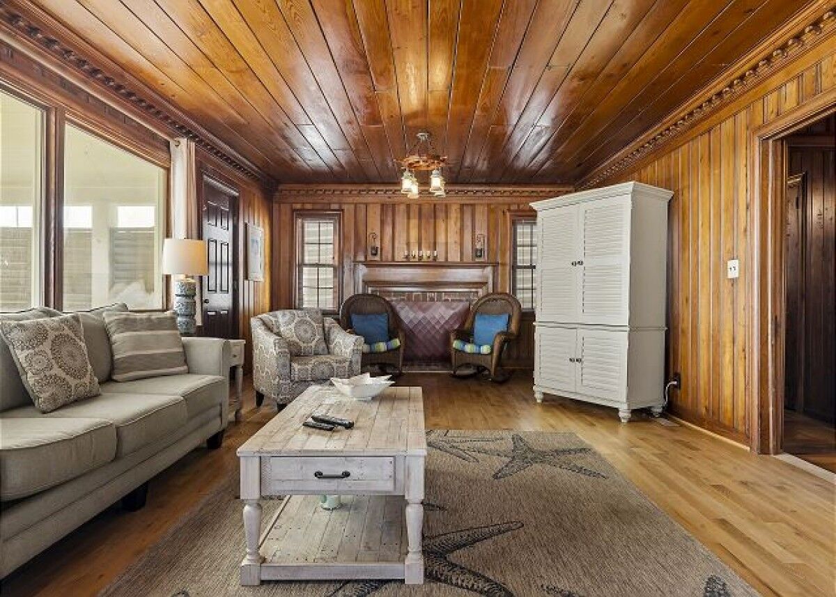 interior of atlantic beach vacation rental